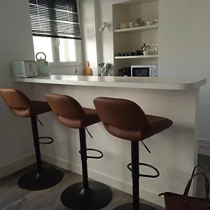  Appartement Gare Montparnasse,gorgeous1 Bedroom,close To Eiffel Tour,center , Stuning Place